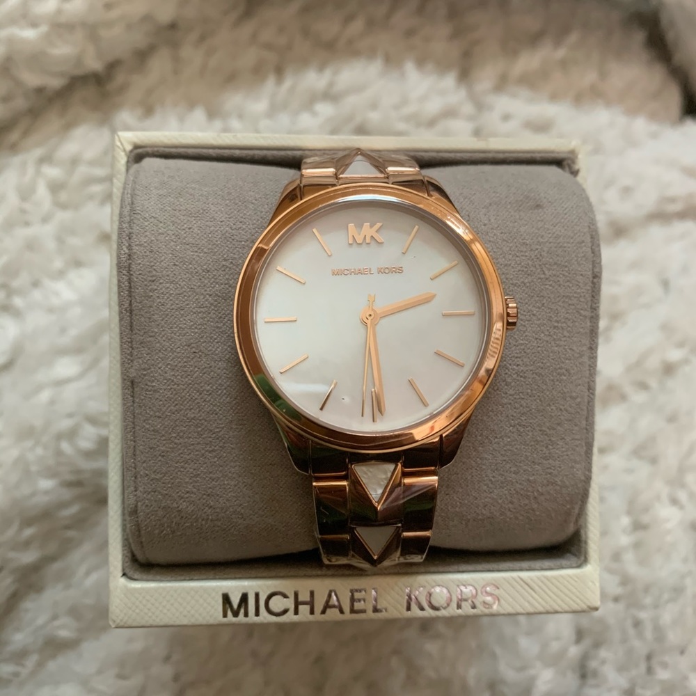 REDUCED NWT Michael Kors watch